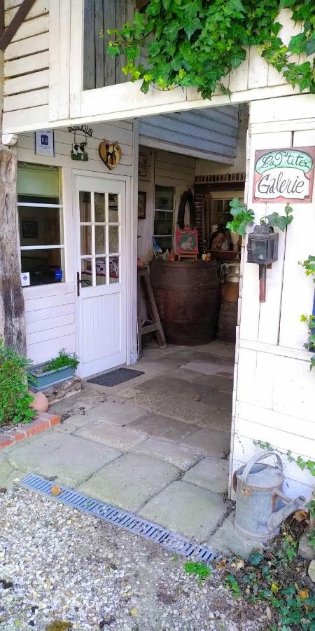 Ferme De L'Art Rural Et Populaire Panzió Maillot Kültér fotó